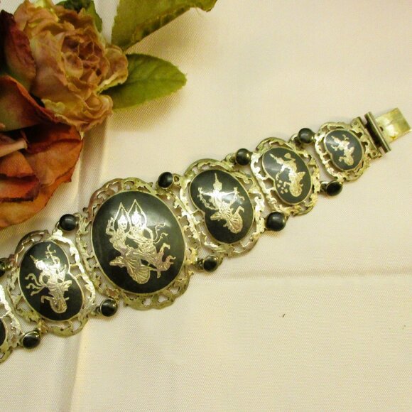 Vintage SIAM STERLING Nielloware Bracelet: Thai Deity Panel Link Bracelet - Picture 5 of 15